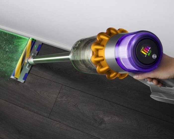 Dyson V15 Detect Absolute Test Review