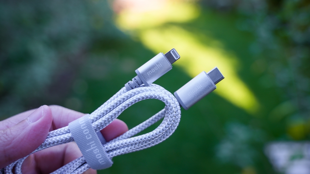 iPhone 14 Pro Max Moshi Integra USB-C Kabel braided cable Accessoire